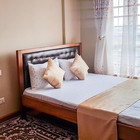 Nairobi West Suites Exteriör bild
