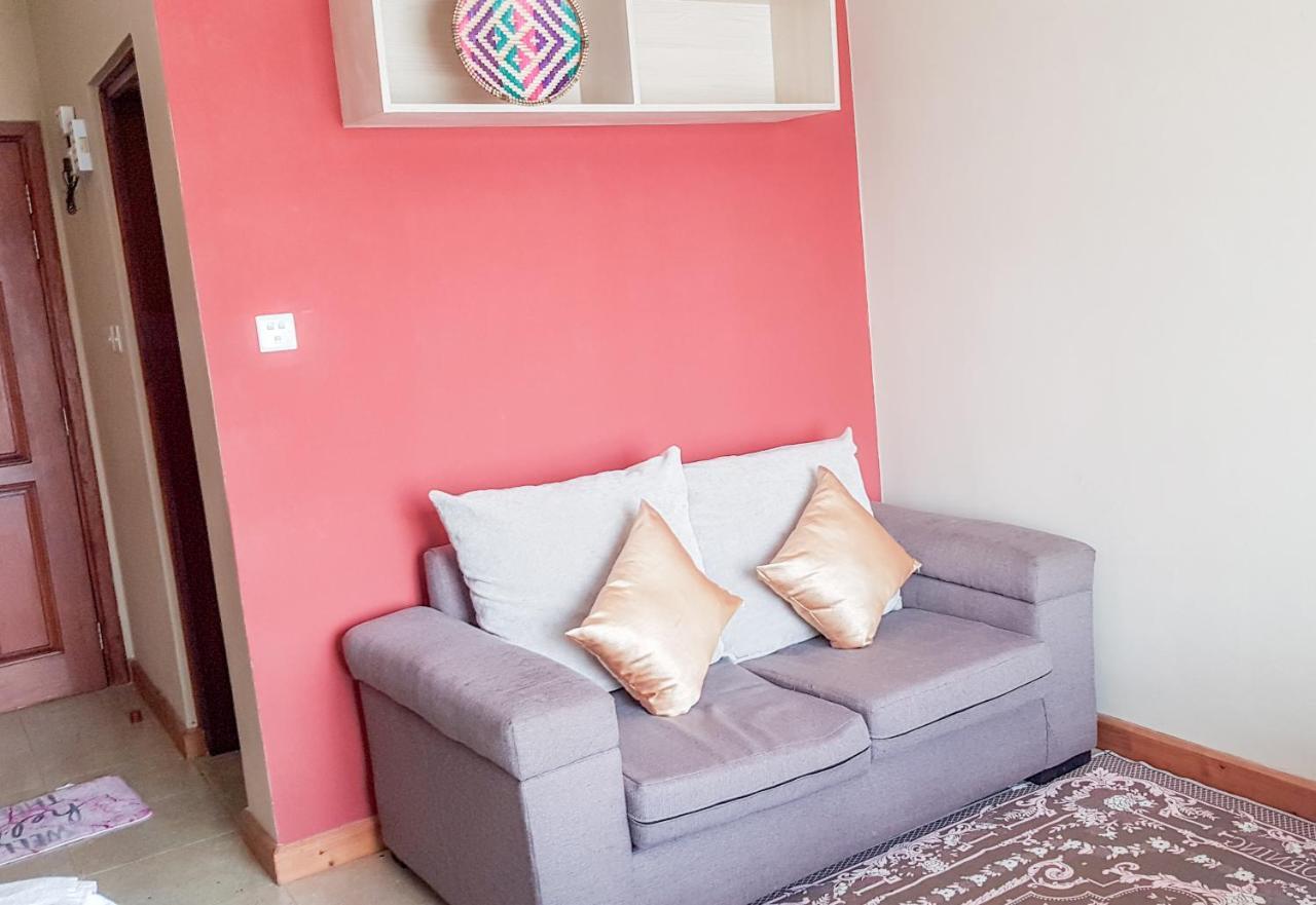 Nairobi West Suites Exteriör bild